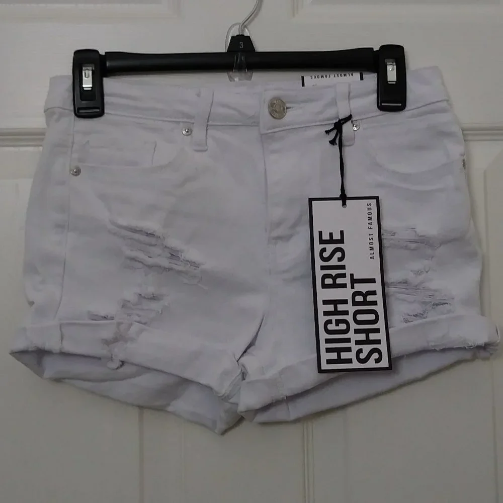 Almost Famous Distress Shorts Size 3 White - Picture 9 of 14